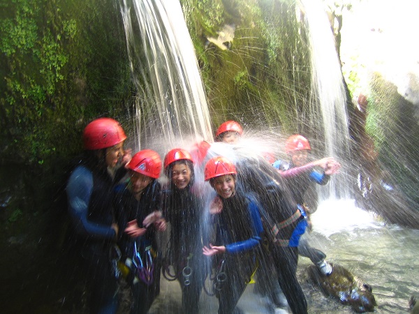 groupes scolaires enfants adolescents canyoning